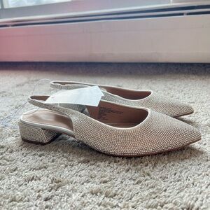 A new day. Size 8. Elegant Silver Women's Slingback Shoes
